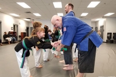 Crabapple-students-bowing